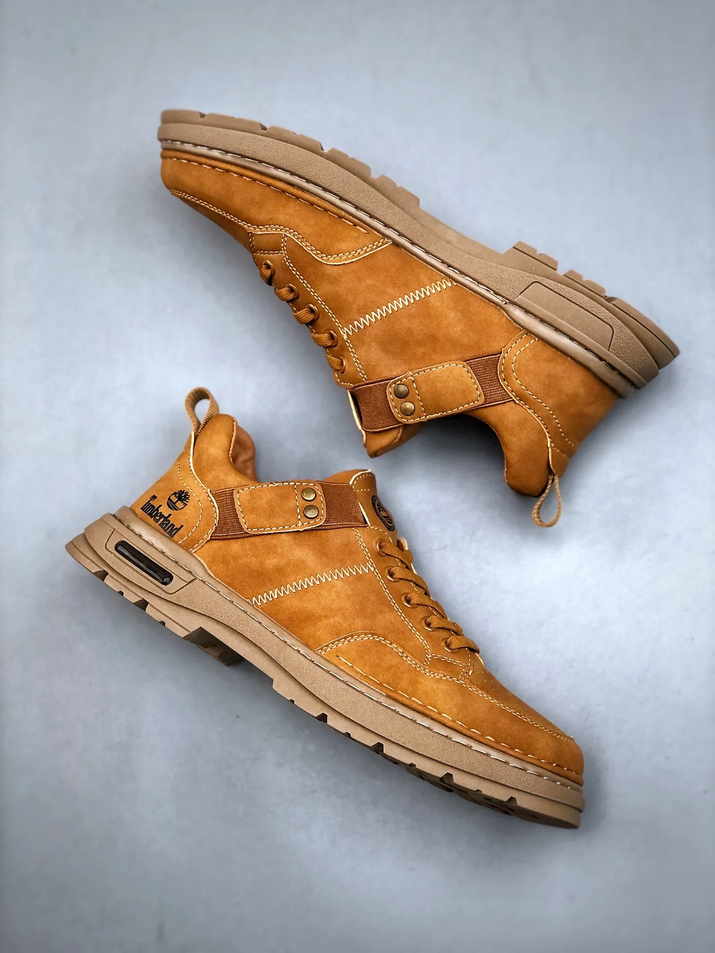 💰 480 Timberland Timberland/Timberland classic model 25ss new style Classic re-creation New upgrade Guangdong factory quality Original box original packaging The fabric is made of Italian top frosted cowhide with anti-odor and anti-corrosion genuine leather latex insoles to give you a perfect wearing experience High-quality and durable, a must-have for sportsmen Specializing in not looking handsome High-quality feet with first-class feel Exclusive supply Official item number: TB23066 Size: 39 40 41 42 43 44